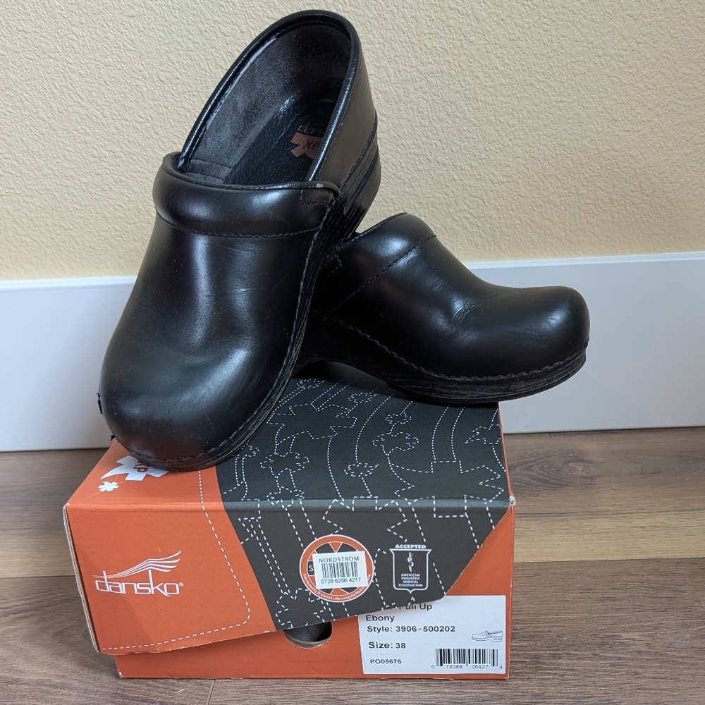 Dansko Women's Ebony Clog